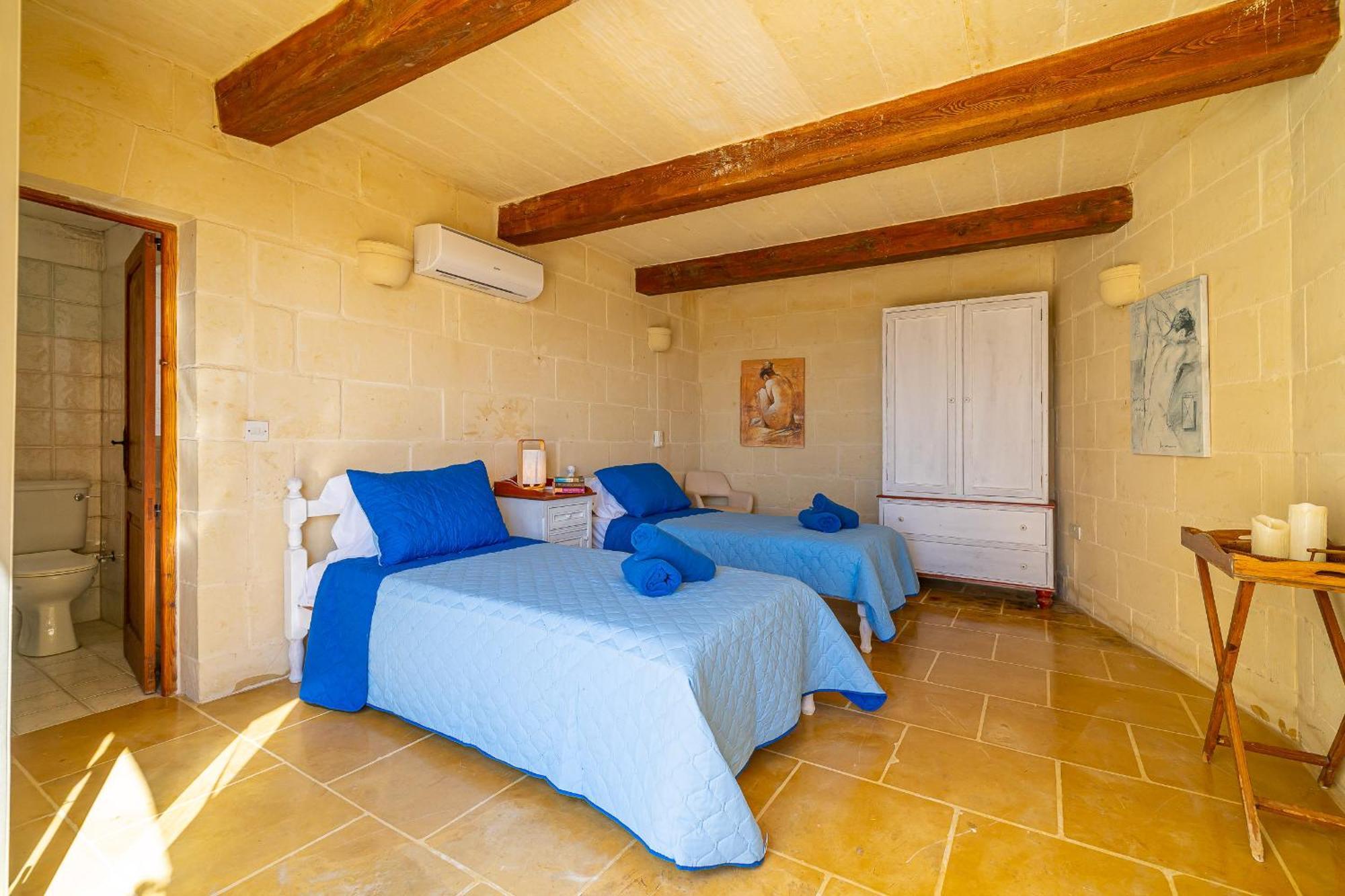 Lonza Gharb Farmhouse Exterior foto