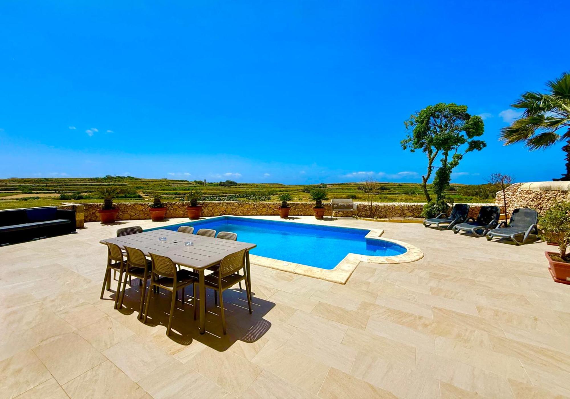 Lonza Gharb Farmhouse Exterior foto