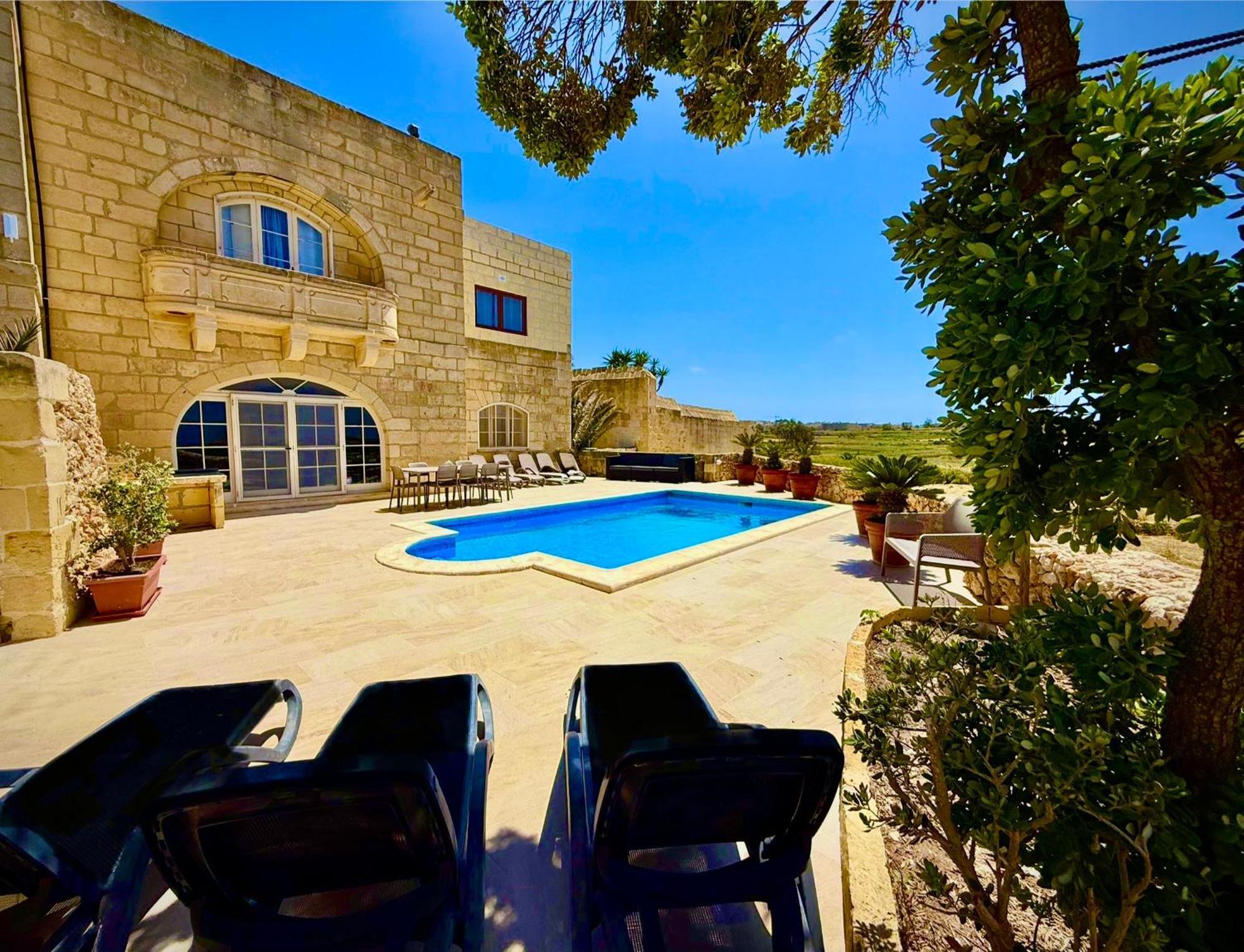 Lonza Gharb Farmhouse Exterior foto